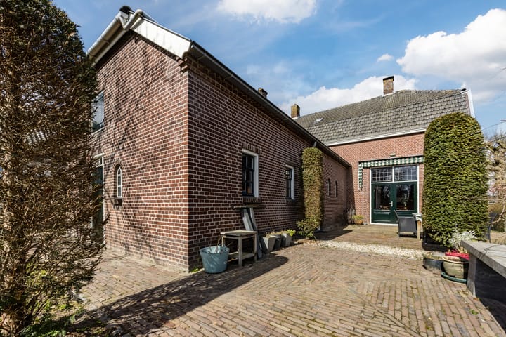 Foto 33 van Dorpstraat 8