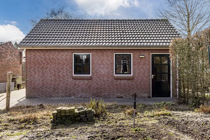 Foto 36 van Dorpstraat 8