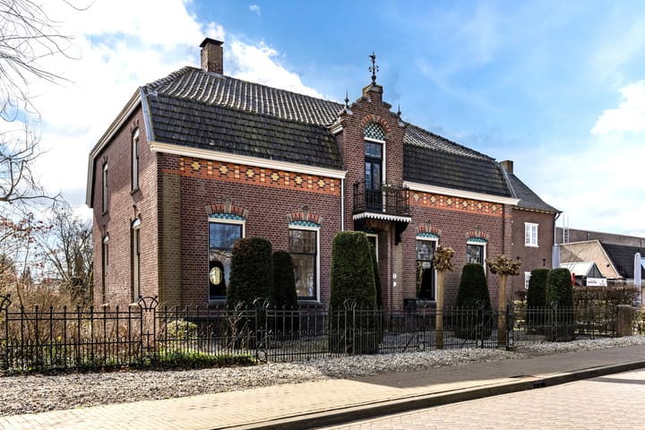 Foto 42 van Dorpstraat 8