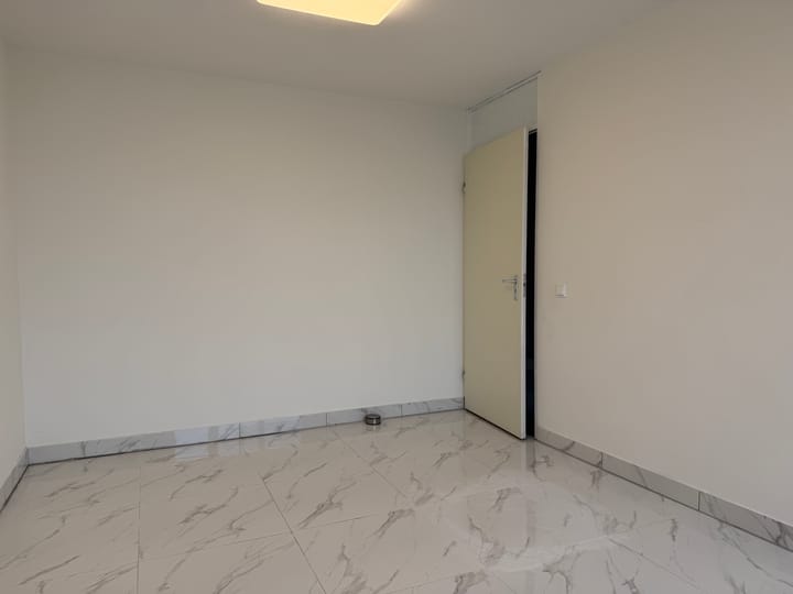 Foto 12 van Botter 40 14