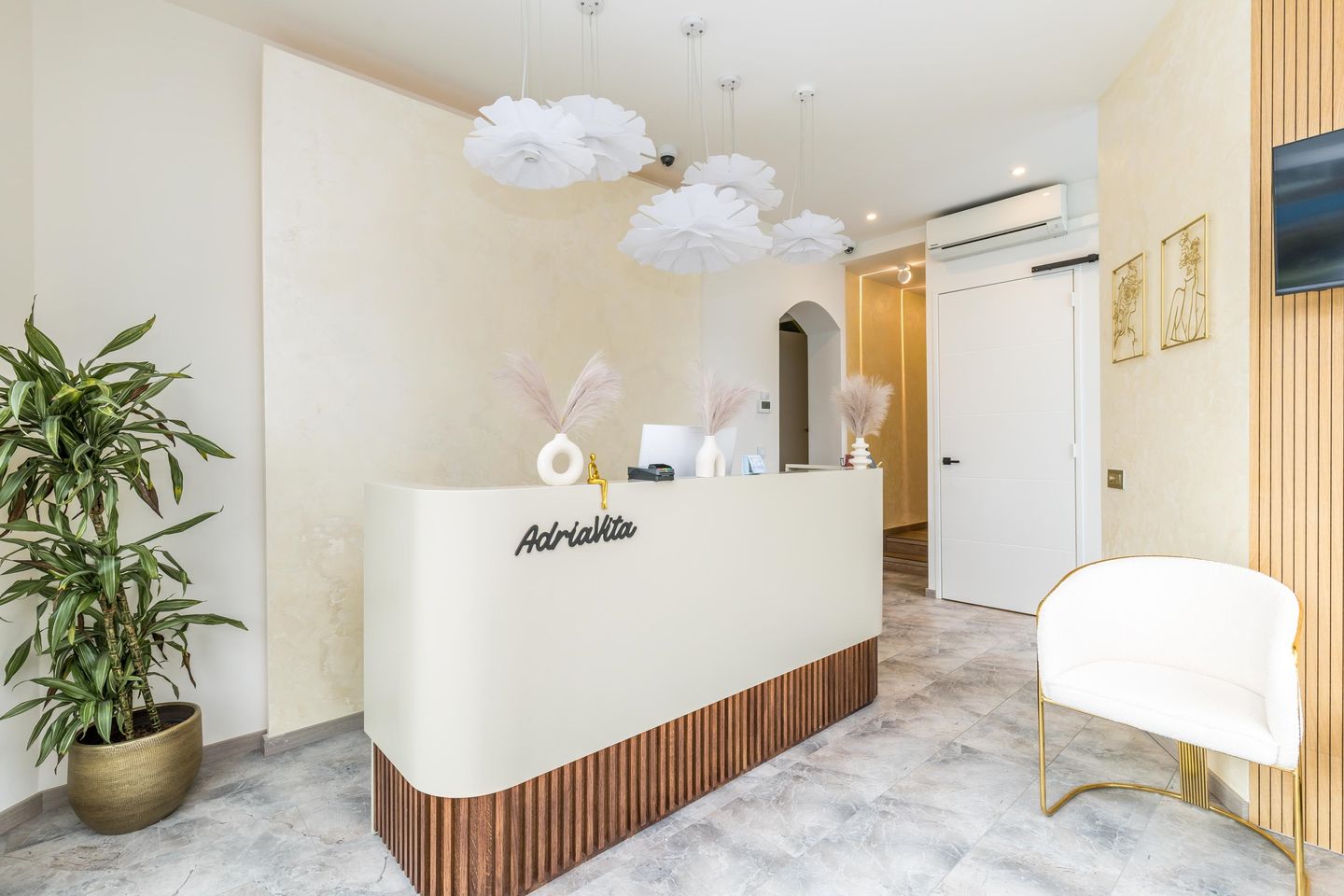 Bekijk foto 3 van Strevelsweg 335