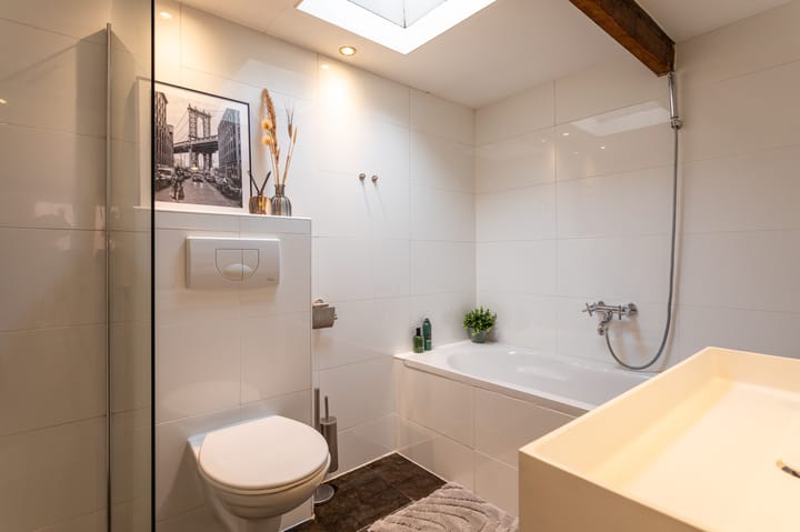 Foto 19 van Van Swietenstraat 145-D