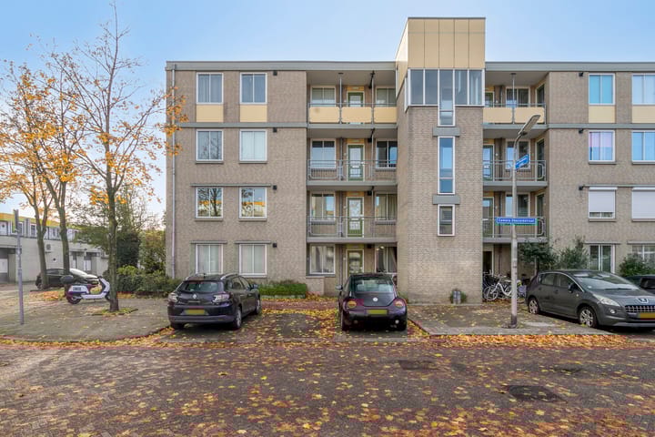 Photo 24 of Camera Obscurastraat 237