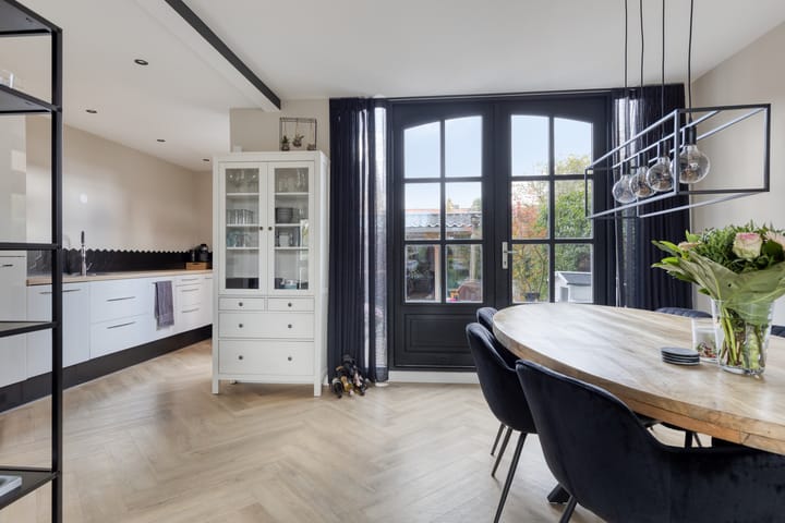 Photo 3 of van Heemskerkplein 21