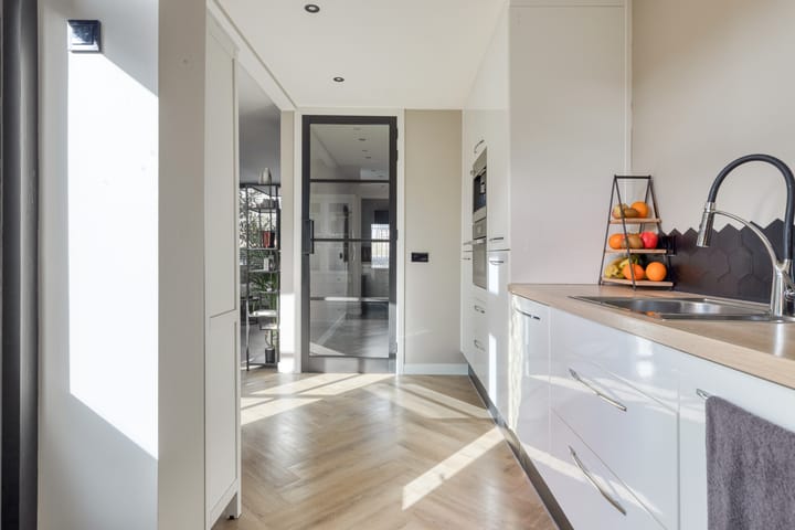 Photo 19 of van Heemskerkplein 21