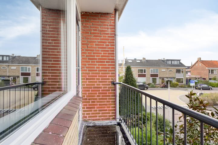 Photo 38 of van Heemskerkplein 21