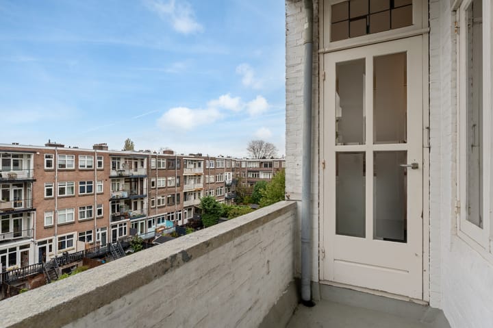 Photo 15 of Stadhoudersweg 119-A