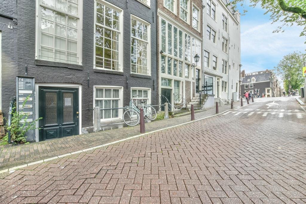 Photo 17 of Leidsegracht 74-D