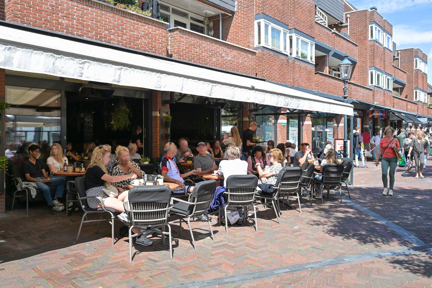 View photo 3 of Wilhelminaplein 15