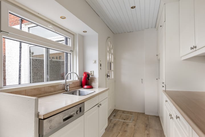 Foto 12 van Leliestraat 19