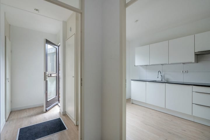 Foto 10 van Kiekendiefhof 3