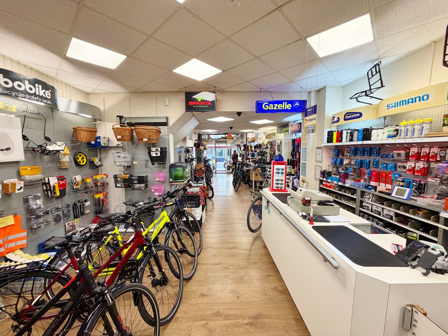 View photo 2 of Oude Ebbingestraat 81