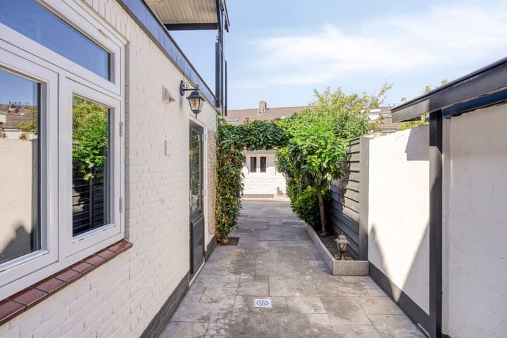 Photo 42 of Vigiliusstraat 13