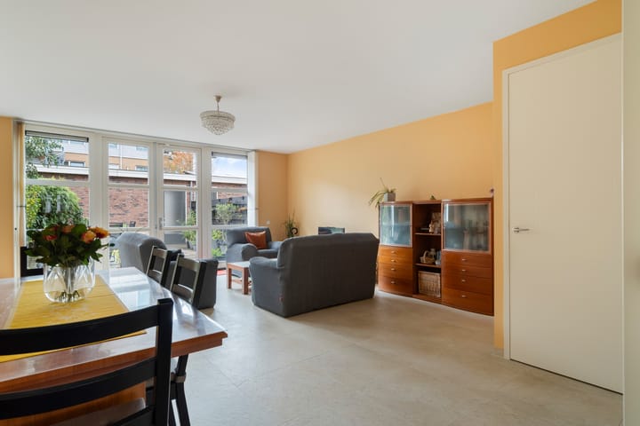 Photo 5 of Vorenbroekstraat 45