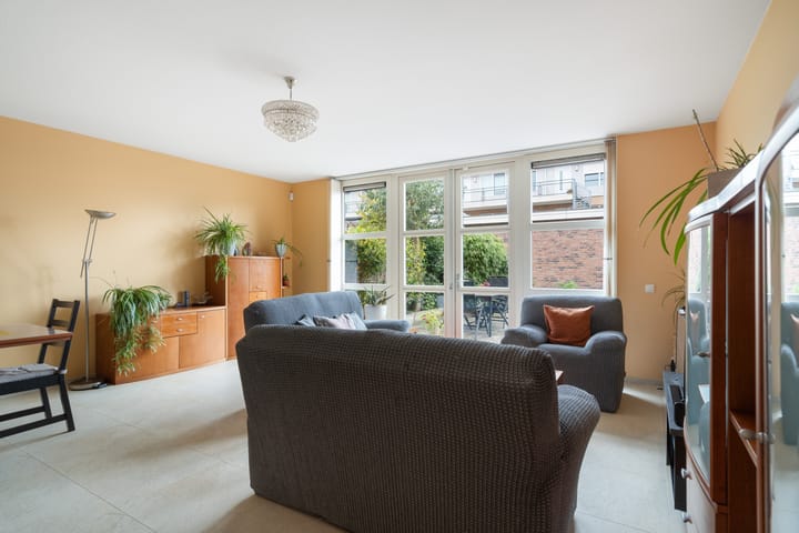 Photo 16 of Vorenbroekstraat 45