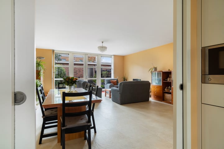 Photo 23 of Vorenbroekstraat 45