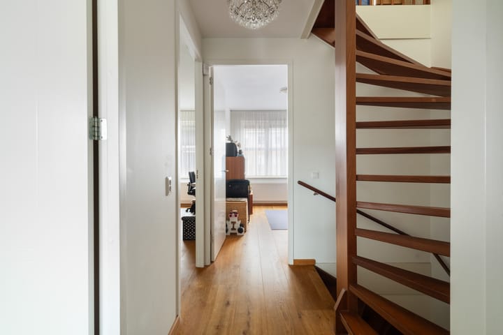 Photo 32 of Vorenbroekstraat 45