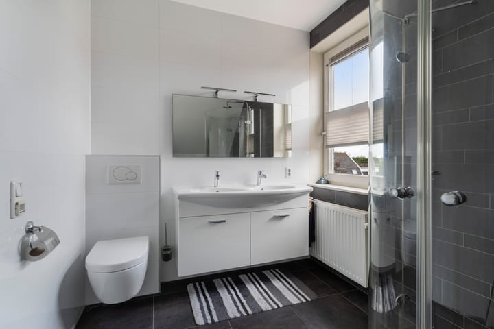 Photo 44 of Vorenbroekstraat 45