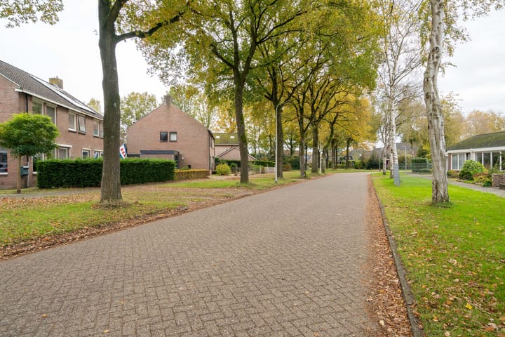 Foto 29 van Weverslaan 4