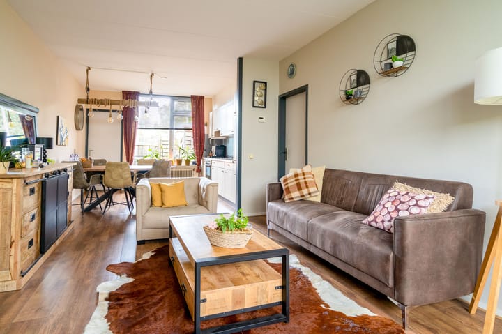 Foto 8 van Weverslaan 4