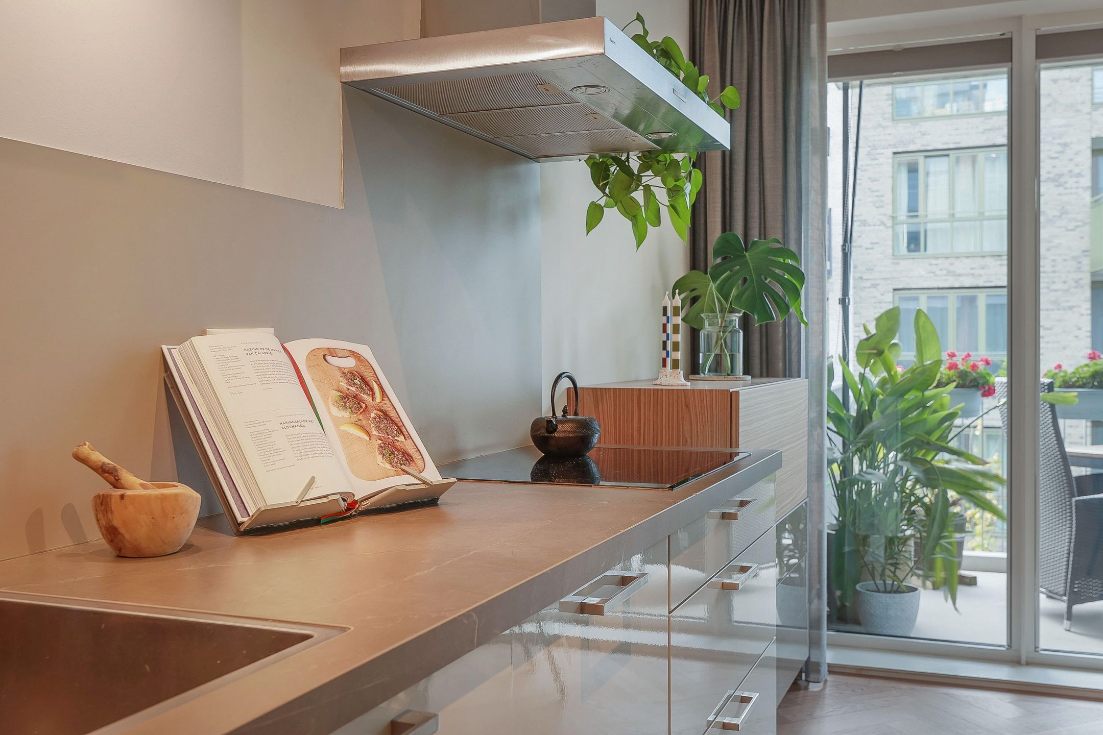 Foto 12 van Carel Willinkgracht 905