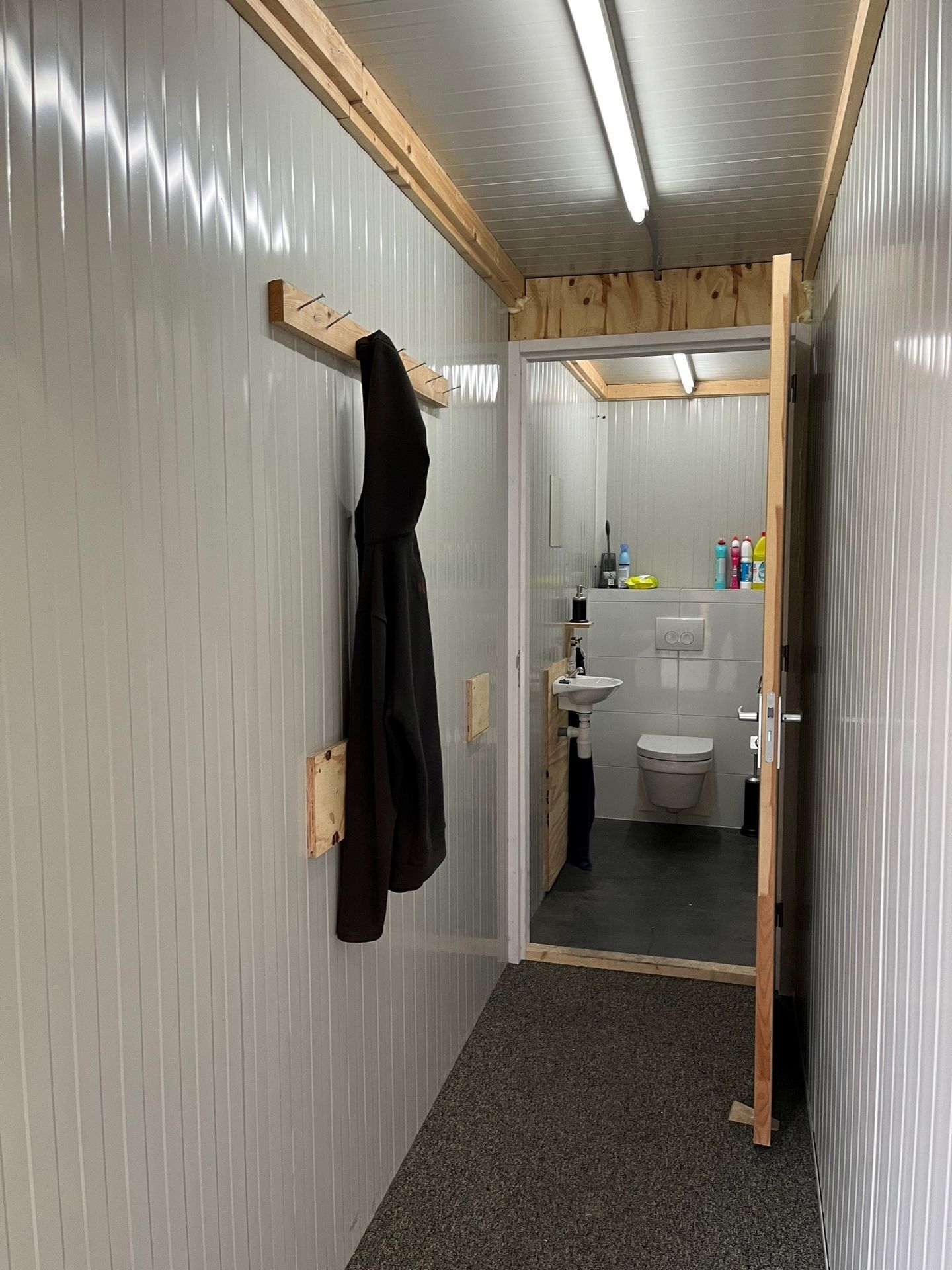 View photo 4 of Expeditieweg 6