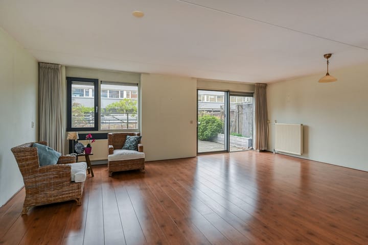 Photo 2 of Spinozalaan 36