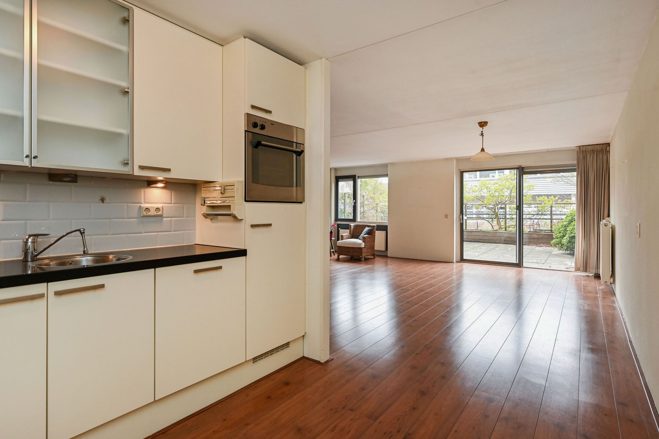 Photo 3 of Spinozalaan 36