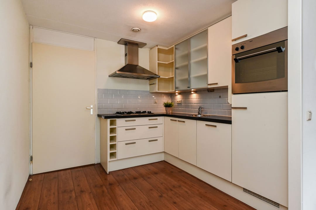 Photo 22 of Spinozalaan 36