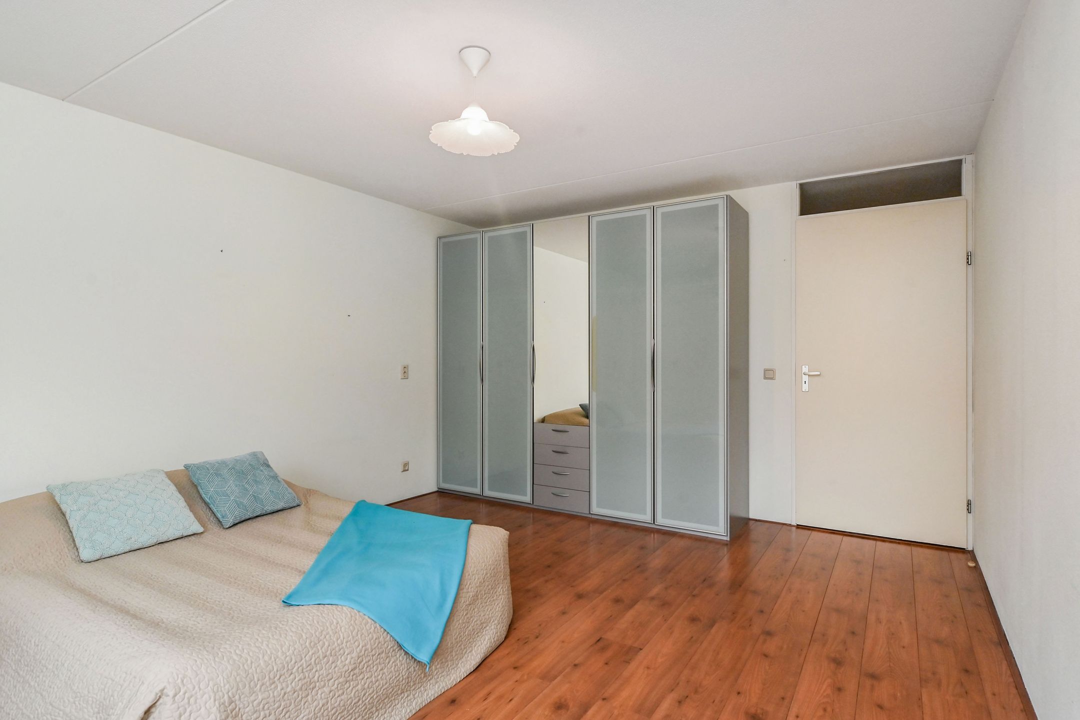 Photo 24 of Spinozalaan 36