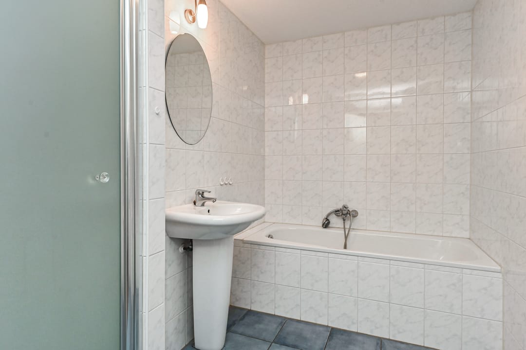 Photo 26 of Spinozalaan 36