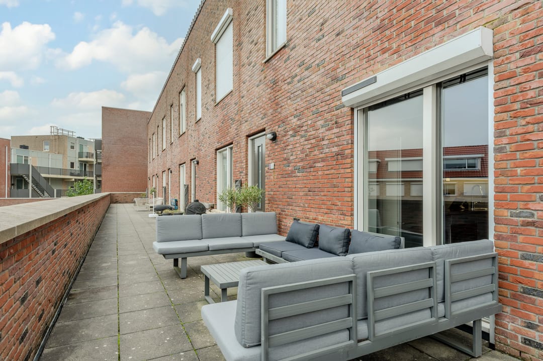 Foto 7 van Parnassia 389