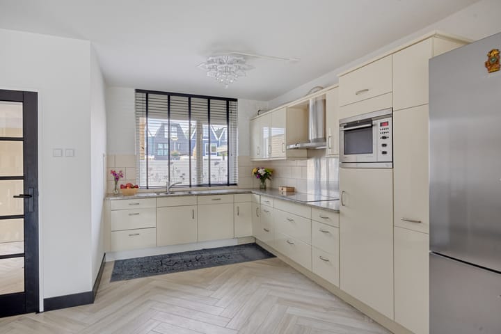 Photo 4 of Archipel 44 8