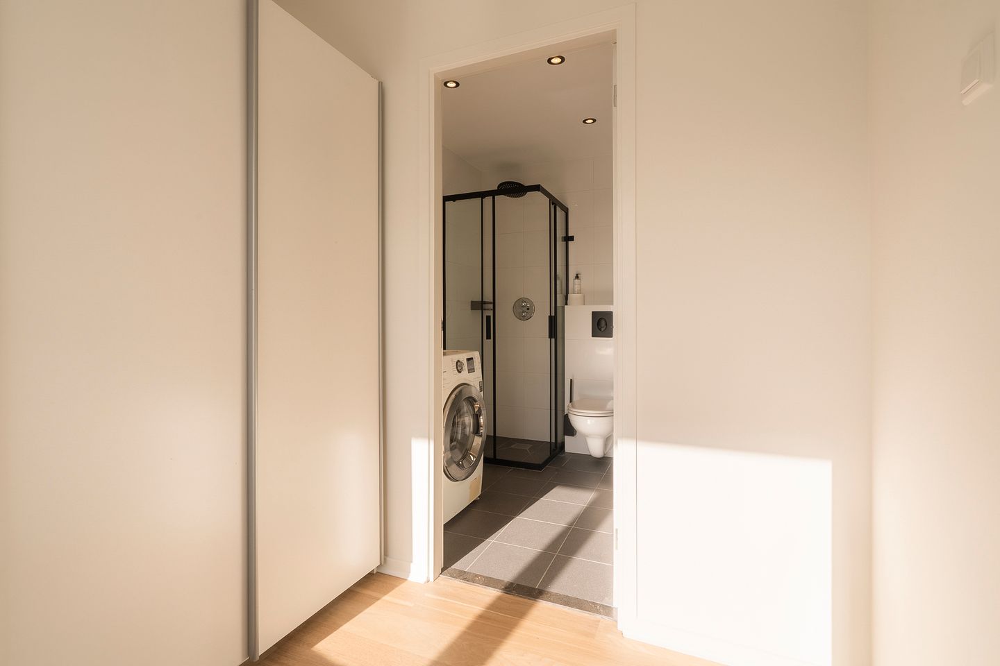 Foto 20 van Van Nijenrodeweg 573