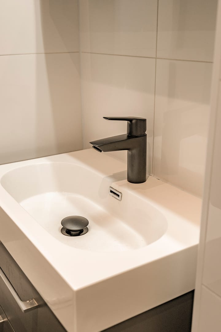 Photo 22 of Van Nijenrodeweg 573