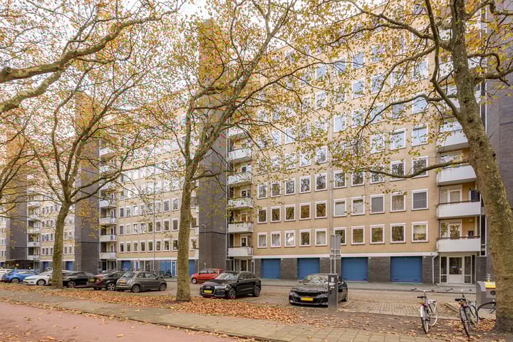 Photo 35 of Van Nijenrodeweg 573