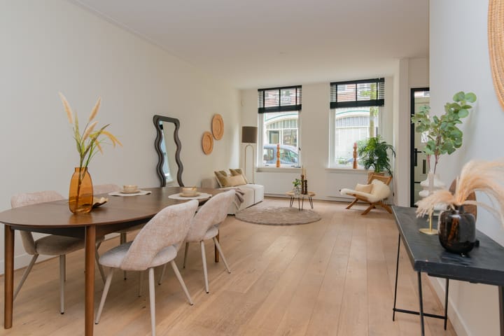 Photo 4 of Hemonystraat 64-H