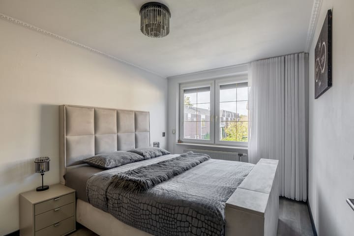 Photo 30 of Valeriaandonk 11