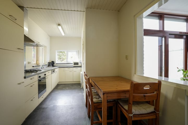 Foto 11 van Bloemenweg 62