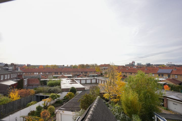 Foto 25 van Bloemenweg 62