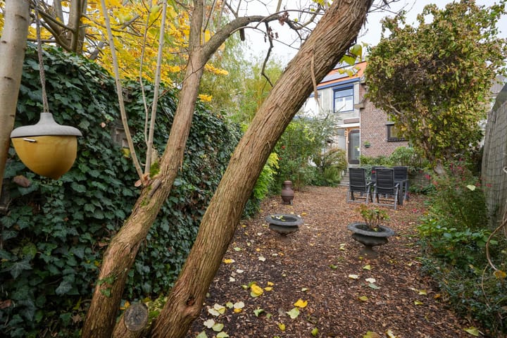 Foto 28 van Bloemenweg 62