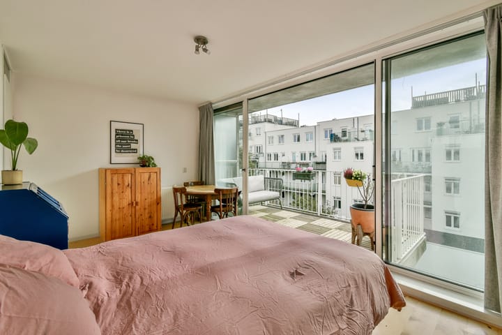 Photo 12 of Tweede Oosterparkstraat 154-E