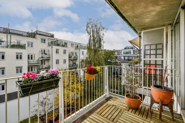 Photo 18 of Tweede Oosterparkstraat 154-E