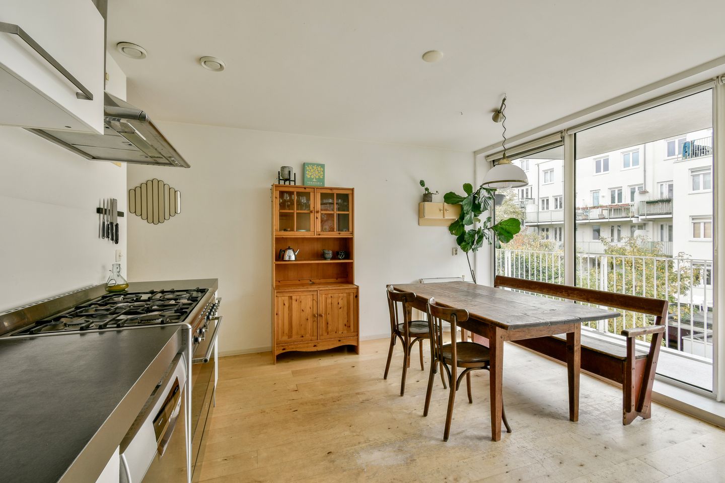 Photo 4 of Tweede Oosterparkstraat 154-E