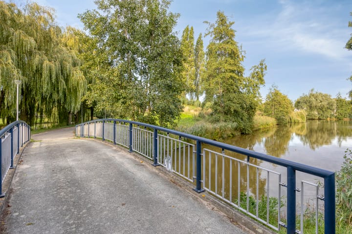 Foto 34 van Megenstraat 53