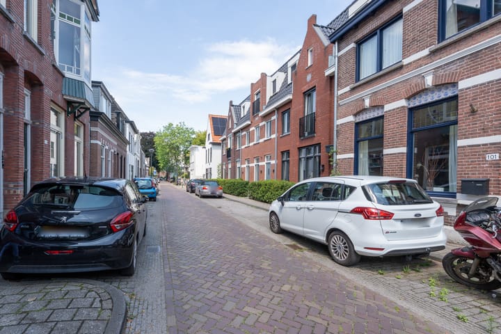 Foto 17 van Rozenlaan 105-A2