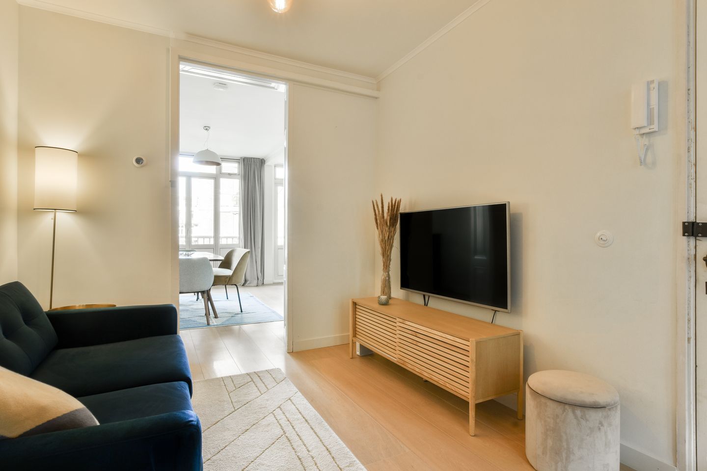 Photo 5 of Graaf Florisstraat 25-2