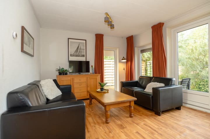 Photo 4 of De Waid 110