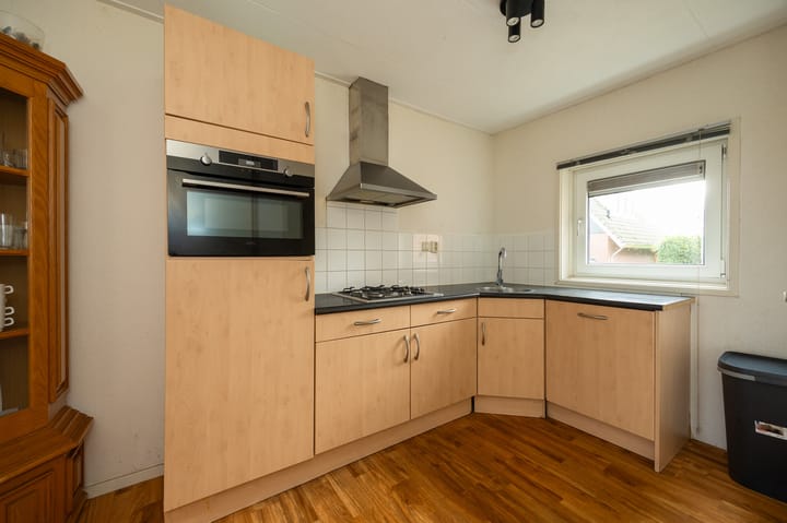 Photo 8 of De Waid 110