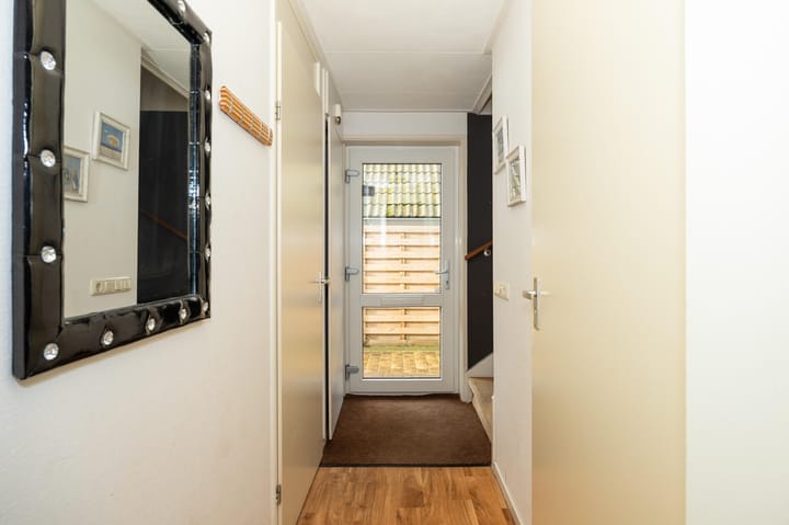 Photo 13 of De Waid 110